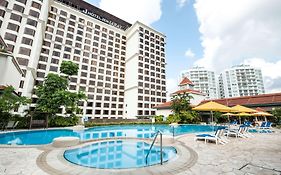 Singapore Traders Hotel